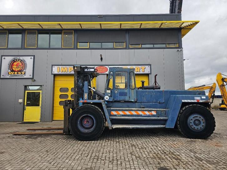 Svetruck 28120-46 * 28TON Hefcapaciteit * WE1479, Zakelijke goederen, Machines en Bouw | Heftrucks en Intern transport, Heftruck
