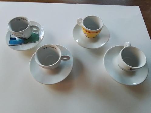 Illy Art Collection 2001 en 2003 Espresso, Verzamelen, Porselein, Kristal en Bestek, Zo goed als nieuw, Kop en/of schotel, Porselein