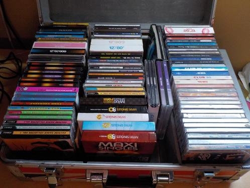 161 CDS (70/80/90 ALBUMS MAXI SINGLES) + flightcase, CD & DVD, CD | Dance & House, Utilisé, Dance populaire, Coffret, Enlèvement ou Envoi
