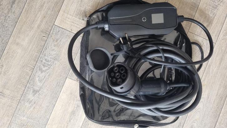 Oplaadkabel voor hybride of elektrische auto's, Auto-onderdelen, Elektronica en Kabels, Gebruikt, Ophalen of Verzenden