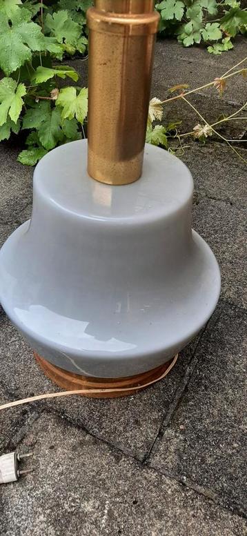 RETRO LAMP, Enlèvement, Utilisé