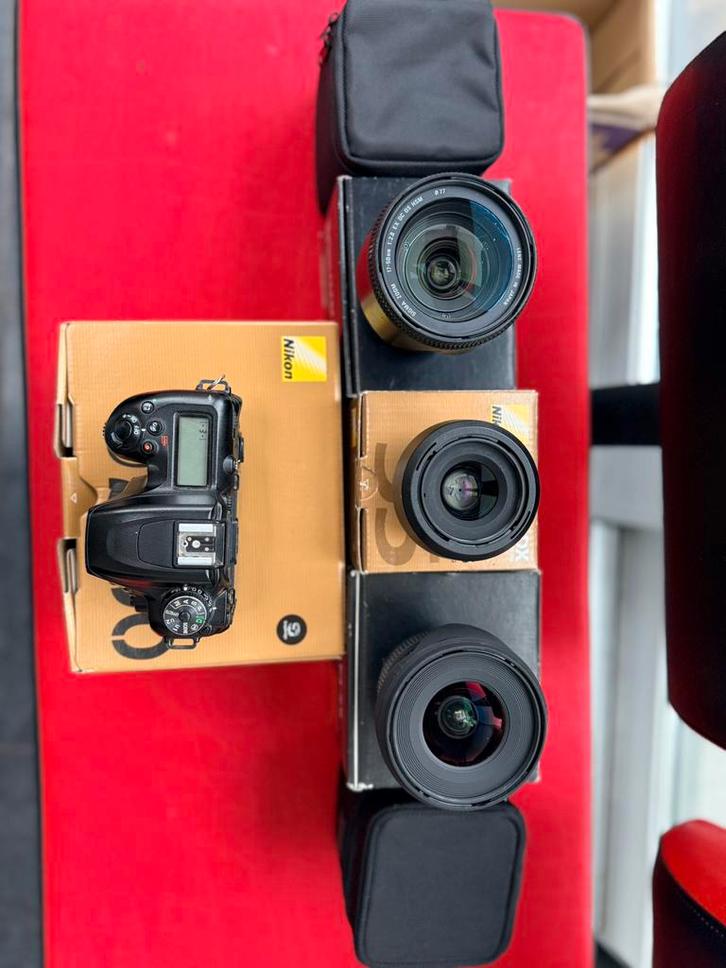Bundle Nikon D7500 avec 3 objectifs et un flash cobra, Audio, Tv en Foto, Fotocamera's Digitaal, Gebruikt, Spiegelreflex, Nikon