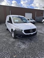 Mercedes-Benz Citan 110 CDI L1 Base ESSENTIAL Edition, Auto's, Bestelwagens en Lichte vracht, Voorwielaandrijving, 4 deurs, 4 cilinders