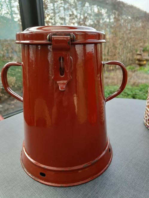 Oude geëmailleerde ijzeren voorraadpot. Hoogte: 25,50 cm., Antiek en Kunst, Curiosa en Brocante, Ophalen of Verzenden