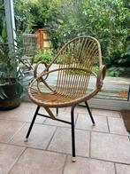 Vintage rotan stoel, Huis en Inrichting, Stoelen, Ophalen, Gebruikt, Riet of Rotan