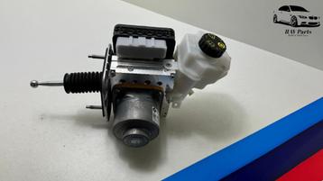 Unité de pompe ABS d'assistance de freinage BMW X1 U11 5A75D