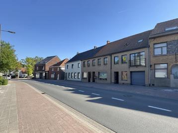 DUPLEX APPARTEMENT MET CENTRALE LIGGING TE ANZEGEM beschikbaar voor biedingen