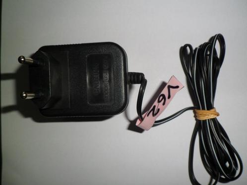 Adaptateur d'alimentation 230VAC à 9VDC, 600mAmp, Hobby & Loisirs créatifs, Composants électroniques, Comme neuf, Enlèvement ou Envoi