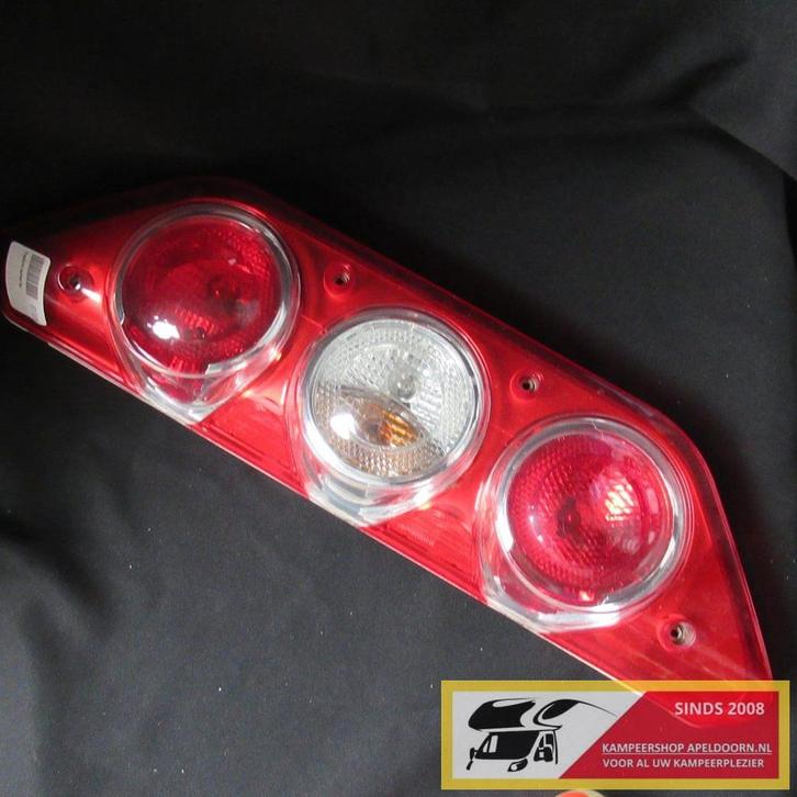 Te koop aangeboden caravan Toplicht achterlicht Kp nr1953, Caravans en Kamperen, Kampeeraccessoires, Nieuw, Ophalen of Verzenden