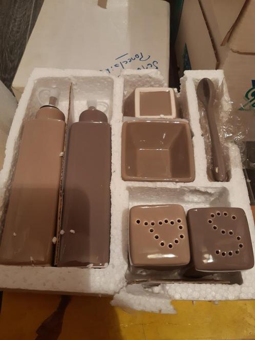 Service condiments de table, Huis en Inrichting, Keuken | Servies, Nieuw, Kom(men), Overige stijlen, Overige materialen, Ophalen