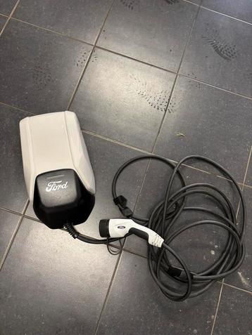 Borne pour véhicule électrique beschikbaar voor biedingen