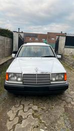 Mercedes 300D OLDTIMER!!! AUTO!!!, Auto's, Automaat, 4 deurs, Wit, Grijs