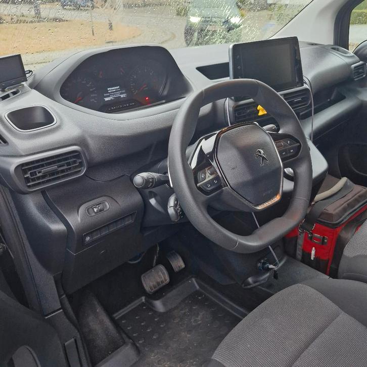 Peugeot partner l2, Auto's, Bestelwagens en Lichte vracht, Particulier, ABS, Adaptieve lichten, Adaptive Cruise Control, Airconditioning
