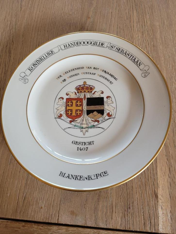 Boogschieten Blankenberge porselein Notaris Notebaert, Antiquités & Art, Curiosités & Brocante, Enlèvement ou Envoi