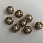 Goudkleurige vintage knopen, Hobby en Vrije tijd, Naaien en Fournituren, Ophalen of Verzenden, Zo goed als nieuw