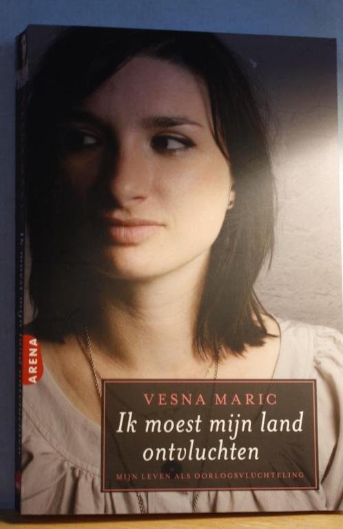 Ik moest mijn land ontvluchten (Vesna Maric), Boeken, Politiek en Maatschappij, Zo goed als nieuw, Maatschappij en Samenleving