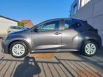 Toyota Yaris 1.5 VVT-i Hybrid 85kW e-CVT Dynamic | Achteruit, Auto's, Gebruikt, 116 pk, 450 kg, 5 zetels