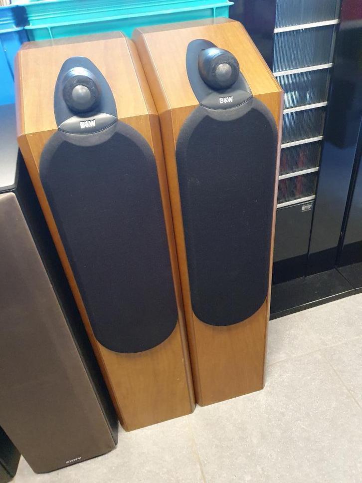 2 Luidsprekers / Speakers B&W CDM 7NT, Audio, Tv en Foto, Luidsprekerboxen, Ophalen