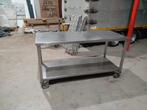 Inox werktafel op wielen goede staat, Ophalen, Gebruikt