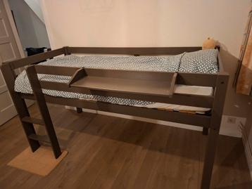 Hoogslaper beschikbaar voor biedingen