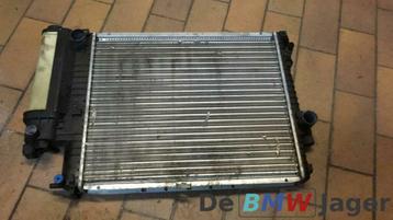 Radiateur BMW 5-serie E39 M52 17111740699 beschikbaar voor biedingen