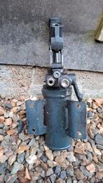 Hydrolische pomp voor aanhangwagen, Ophalen