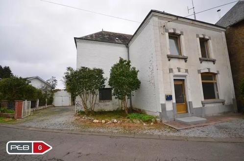 Maison à vendre au centre du village cul-des-sarts (couvin), Immo, Huizen en Appartementen te koop, Provincie Namen, 200 tot 500 m²