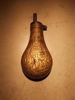 Kruitfles antiek voor geweer of revolver leeg, Antiek en Kunst, Ophalen of Verzenden, Brons