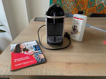 Nespresso Magimix Pixie M112 beschikbaar voor biedingen