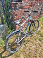 Gigantische fiets die gerepareerd moet worden, Fietsen en Brommers, Fietsen | Heren | Sportfietsen en Toerfietsen, Ophalen, Gebruikt