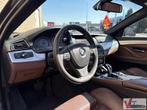BMW 520 5-serie Touring 520d High Executive | Luchtvering |, Auto's, Automaat, 139 g/km, Parkeersensor, Zilver of Grijs