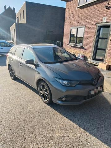 Toyota Auris 1.8 hybride, Carnet d'entretien, Achat, Auris