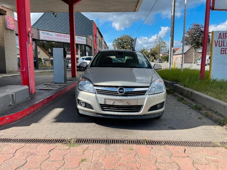 OPEL ASTRA 1.7 CDTI (81KW) 130.000KM EURO4.  MET KEURING., Auto's, Opel, Bedrijf, Te koop, Astra, ABS, Adaptieve lichten, Airbags