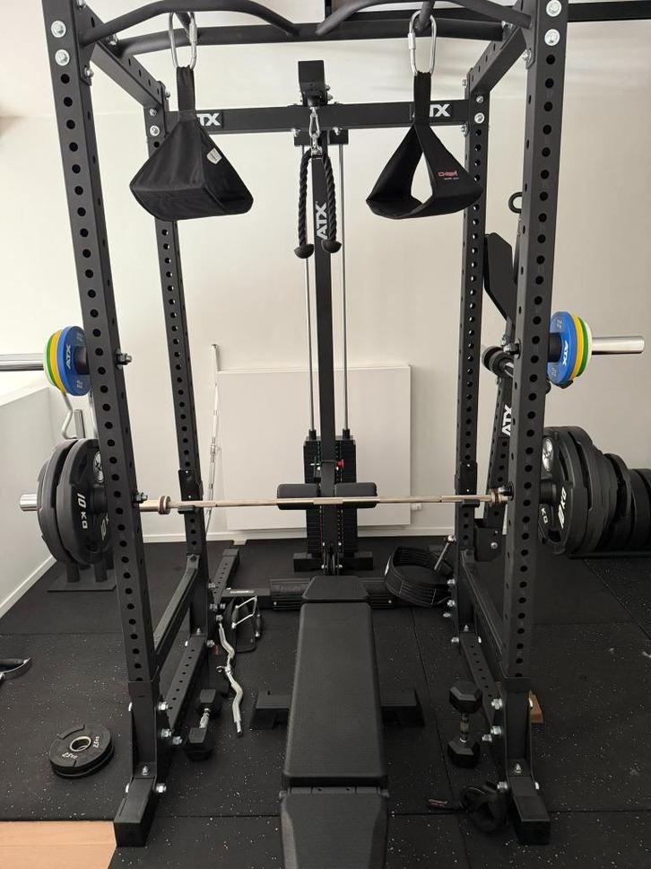 Powerrack met gewichtstapel, Sport en Fitness, Fitnessapparatuur, Zo goed als nieuw, Krachtstation, Armen, Benen, Borst, Buik