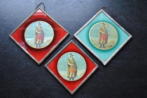 3 oude vierkante lijsten van Sint Donat tegen stormen helm, Antiek en Kunst, Antiek | Religieuze voorwerpen, Ophalen of Verzenden