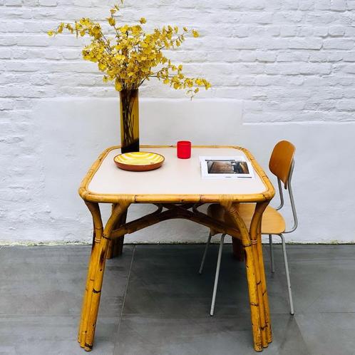 Table vintage bambou salle à manger, Huis en Inrichting, Tafels | Eettafels, Gebruikt, Ophalen