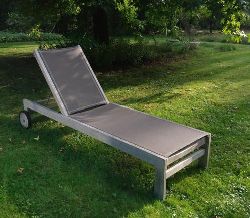 ligbed massief teak met wielen en verstelbare rugleuning, Jardin & Terrasse, Chaises longues, Comme neuf, Bois de teck, Réglable