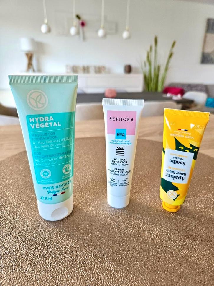 Lot de 3 soins du visage, Bijoux, Sacs & Beauté, Beauté | Soins du visage, Neuf, Tout le visage, Enlèvement ou Envoi