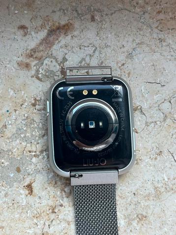 Smartwatches beschikbaar voor biedingen