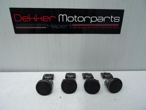 4x Zuiger + Drijfstang / Zuigers Yamaha YZF R6 1999-2002, Motoren, Onderdelen | Yamaha, Gebruikt, Ophalen of Verzenden