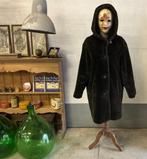 Donkerbruine mantel in Borg, Enlèvement, Taille 38/40 (M)