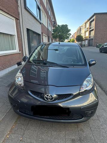 Toyota Aygo automaat 39000km beschikbaar voor biedingen