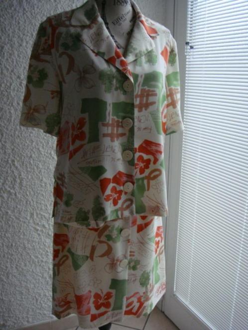 Tailleur jupe beige imprimé. Marque DEVERNOIS.T.40, Kleding | Dames, Jasjes, Kostuums en Pakken, Gedragen, Kostuum of Pak, Overige kleuren
