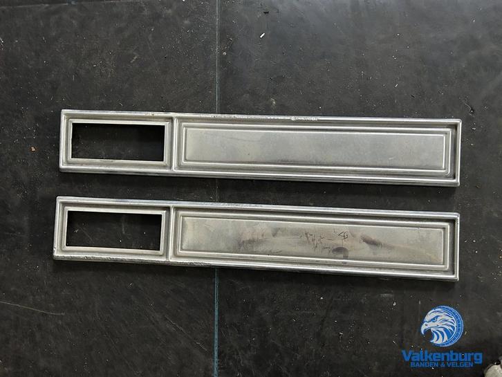 Chroom deel achterlicht Cadillac DeVille Fleetwood Brougham, Auto-onderdelen, Overige Auto-onderdelen, Gebruikt, Ophalen of Verzenden