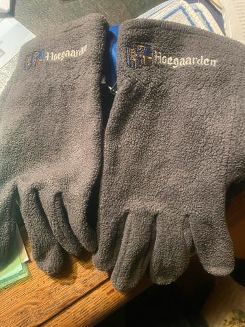 Hoegaarden handschoenen. beschikbaar voor biedingen