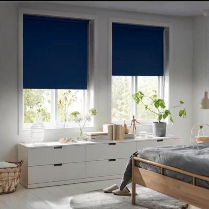 Ikea rolgordijn (Fridans) Blauw, Huis en Inrichting, Stoffering | Gordijnen en Lamellen, Zo goed als nieuw, 150 tot 200 cm, 150 tot 200 cm