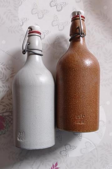 Curiosité Couple d'anciennes gourdes grès bière 0,5l MkM