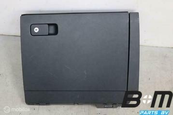 Dashboardkastje VW Touran 5T 5TBB57097B beschikbaar voor biedingen