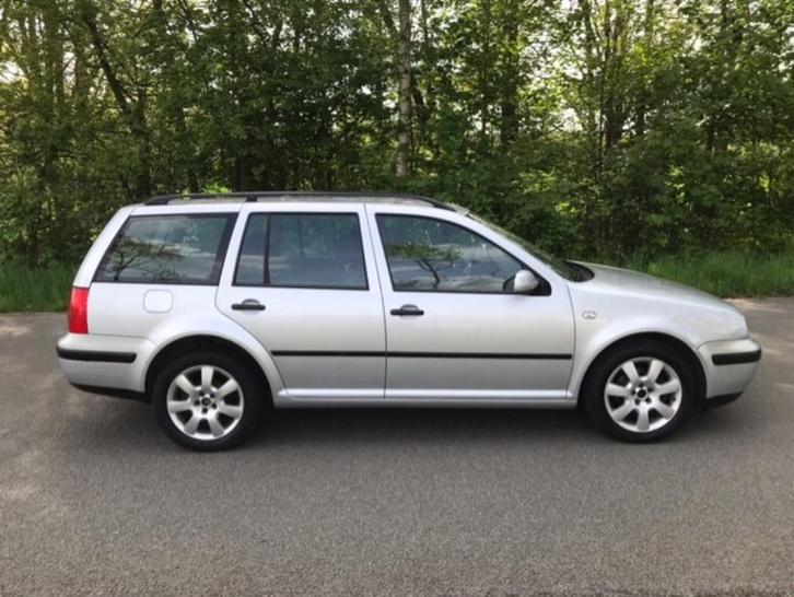 Volkswagen Golf Diesel : Nieuwe D-riem, Auto's, Volkswagen, Particulier, Golf, Diesel, Euro 3, Break, 5 deurs, Handgeschakeld