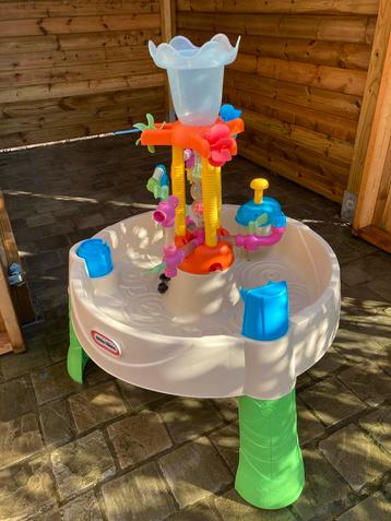 Little Tikes waterspeeltafel - speeltafel van 2 tot 6 jaar beschikbaar voor biedingen